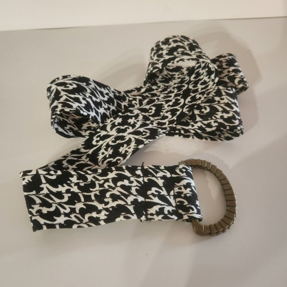 J Crew y2k 100% Silk Belt Black White Damask Print Gold Tone D Ring Buckle - Picture 2 of 6